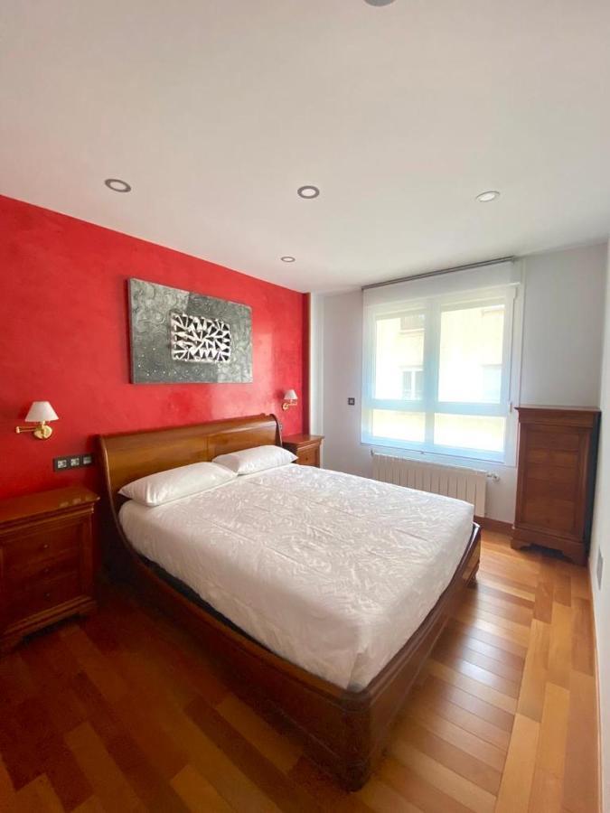 Grand Plaza Vega Apartment Burgos Luaran gambar